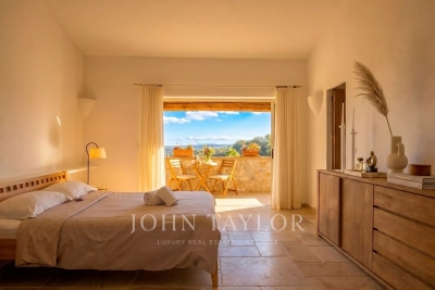 Villa in Roquefort-les-Pins for rental from 13 000 € / week, Photo 11