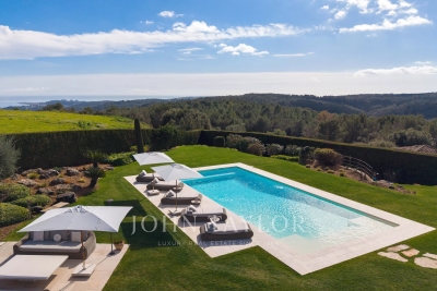 Villa in Roquefort-les-Pins for rental from 13 000 € / week, Photo 3