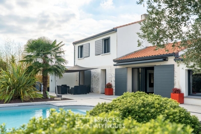 Maison &agrave; vendre &agrave; LA CHAPELLE HEULIN  - 9 pi&egrave;ces - 205 m&sup2; 