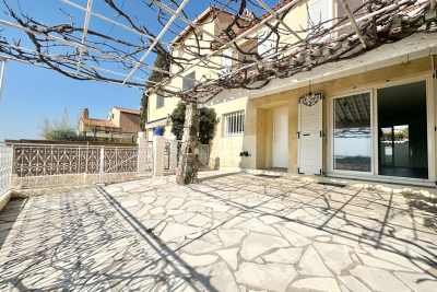 Maison &agrave; vendre &agrave; ST-RAPHAËL  - 4 pi&egrave;ces - 84 m&sup2; 