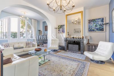 Maison &agrave; vendre &agrave; TOULON  - 7 pi&egrave;ces - 220 m&sup2; 