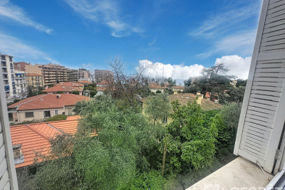 Appartement &agrave; vendre &agrave; MENTON  - 2 pi&egrave;ces - 60 m&sup2; 