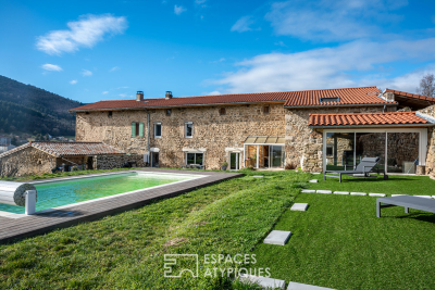 Maison &agrave; vendre &agrave; SATILLIEU  - 8 pi&egrave;ces - 250 m&sup2; 