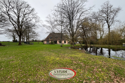 Maison &agrave; vendre &agrave; CARQUEFOU  - 10 pi&egrave;ces - 186 m&sup2; 