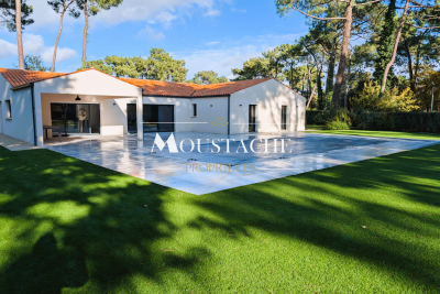 Maison &agrave; vendre &agrave; LES MATHES  - 5 pi&egrave;ces - 177 m&sup2; 