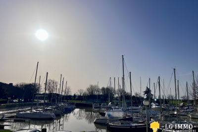 Maison &agrave; vendre &agrave; MORTAGNE SUR GIRONDE  - 1 pi&egrave;ces - 104 m&sup2; 