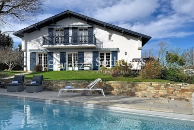 Maison &agrave; vendre &agrave; ARBONNE  - 7 pi&egrave;ces - 150 m&sup2; 