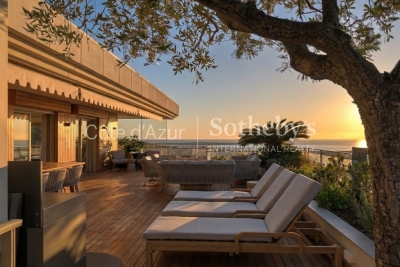 Apartment for sale in LE CANNET  - 6 rooms - 180 m&sup2; 