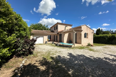 Maison &agrave; vendre &agrave; UZÈS  - 5 pi&egrave;ces - 100 m&sup2; 