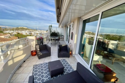 Apartment for sale in ANTIBES  - 3 rooms - 110 m&sup2; 