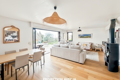 Maison &agrave; vendre &agrave; TOURRETTES-SUR-LOUP  - 4 pi&egrave;ces - 130 m&sup2; 