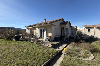 Maison &agrave; vendre &agrave; MALAUCÈNE  - 4 pi&egrave;ces - 99 m&sup2; 