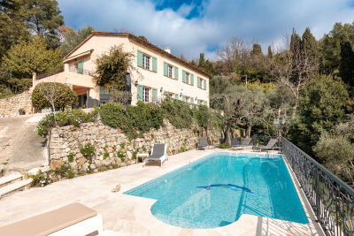 Maison &agrave; vendre &agrave; CABRIS  - 6 pi&egrave;ces - 220 m&sup2; 