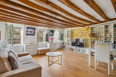 Apartment for sale in PARIS 7EME  - 2 rooms - 50 m&sup2; 
