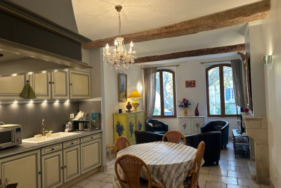 Maison &agrave; vendre &agrave; L'ISLE-SUR-LA-SORGUE  - 3 pi&egrave;ces - 86 m&sup2; 