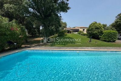 Maison &agrave; vendre &agrave; immobilier VENASQUE  - 5 pi&egrave;ces - 285 m&sup2; 