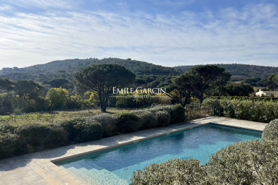 Maison &agrave; vendre &agrave; RAMATUELLE  - 5 pi&egrave;ces - 200 m&sup2; 