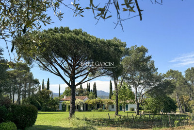 Maison &agrave; vendre &agrave; COGOLIN  - 6 pi&egrave;ces - 200 m&sup2; 