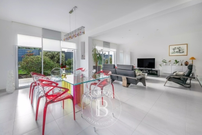 Maison &agrave; vendre &agrave; LE POULIGUEN  - 6 pi&egrave;ces - 191 m&sup2; 