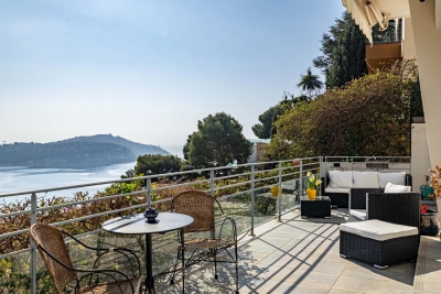 Appartement &agrave; vendre &agrave; VILLEFRANCHE-SUR-MER  - 3 pi&egrave;ces - 80 m&sup2; 