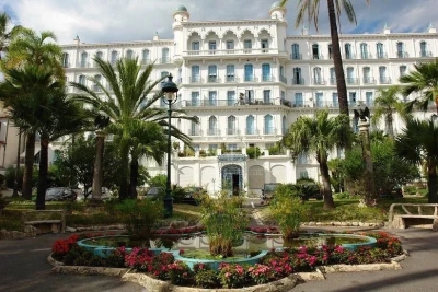 Apartment for sale in MENTON  - 3 rooms - 85 m&sup2; 