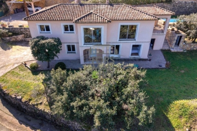 Maison &agrave; vendre &agrave; PEYMEINADE  - 6 pi&egrave;ces - 195 m&sup2; 