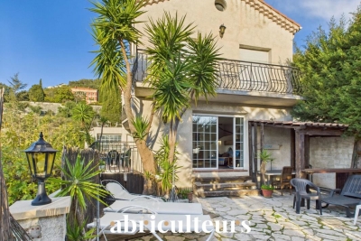 Maison &agrave; vendre &agrave; NICE  - 7 pi&egrave;ces - 173 m&sup2; 