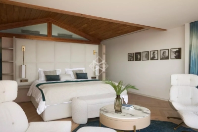 Villa à Théoule-sur-Mer &agrave; louer à partir de 37 000 € / semaine, Photo 12