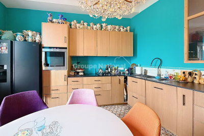 Maison &agrave; vendre &agrave; PLAN-D'ORGON  - 7 pi&egrave;ces - 225 m&sup2; 