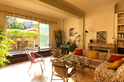 Maison &agrave; vendre &agrave; BORDEAUX  - 6 pi&egrave;ces - 190 m&sup2; 