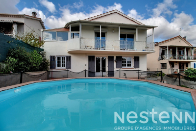 Maison &agrave; vendre &agrave; DRAGUIGNAN  - 8 pi&egrave;ces - 156 m&sup2; 