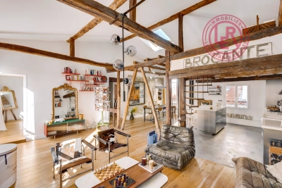 Appartement &agrave; vendre &agrave; PARIS 10EME  - 3 pi&egrave;ces - 111 m&sup2; 