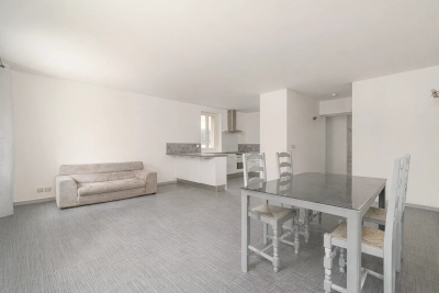 Appartement &agrave; vendre &agrave; MARSEILLE 8EME  - 3 pi&egrave;ces - 84 m&sup2; 