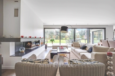 Maison &agrave; vendre &agrave; LA CELLE ST CLOUD La Plaine - 9 pi&egrave;ces - 442 m&sup2; 