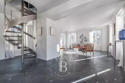 Appartement &agrave; vendre &agrave; PARIS 7EME  - 4 pi&egrave;ces - 180 m&sup2; 