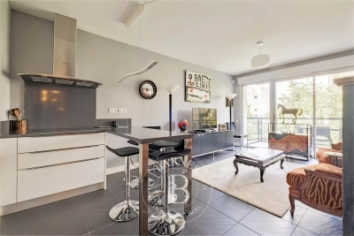 Appartement &agrave; vendre &agrave; BORDEAUX  - 2 pi&egrave;ces - 46 m&sup2; 