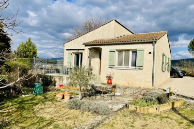 Maison &agrave; vendre &agrave; VAISON-LA-ROMAINE  - 4 pi&egrave;ces - 78 m&sup2; 