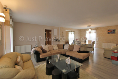 Maison &agrave; vendre &agrave; CAROMB  - 5 pi&egrave;ces - 141 m&sup2; 