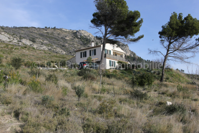 Maison &agrave; vendre &agrave; immobilier ST-HIPPOLYTE-LE-GRAVEYRON  - 6 pi&egrave;ces - 134 m&sup2; 