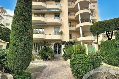 Appartement &agrave; vendre &agrave; CANNES  - 5 pi&egrave;ces - 156 m&sup2; 