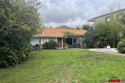 Maison &agrave; vendre &agrave; BORDEAUX  - 4 pi&egrave;ces - 160 m&sup2; 