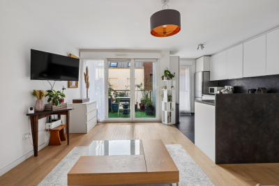 Apartment for sale in ST CLOUD Pasteur - 3 rooms - 60 m&sup2; 