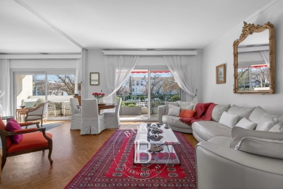 Apartment for sale in MARSEILLE 8EME  - 3 rooms - 80 m&sup2; 