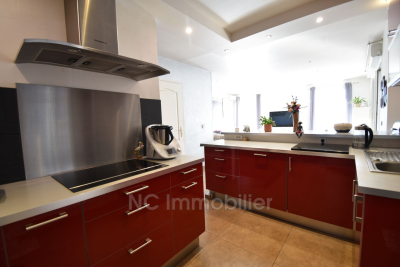 Appartement &agrave; vendre &agrave; VALLAURIS  - 4 pi&egrave;ces - 119 m&sup2; 