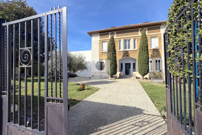 Maison &agrave; vendre &agrave; LORIOL SUR DROME  - 10 pi&egrave;ces - 306 m&sup2; 