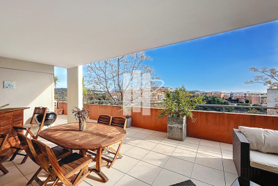 Appartement &agrave; vendre &agrave; ST-RAPHAËL  - 3 pi&egrave;ces - 81 m&sup2; 