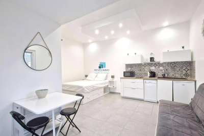 Appartement &agrave; vendre &agrave; ROQUEBRUNE-SUR-ARGENS  - 1 pi&egrave;ces - 25 m&sup2; 