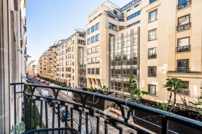Appartement &agrave; vendre &agrave; PARIS 7EME Gros Caillou - 4 pi&egrave;ces - 95 m&sup2; 