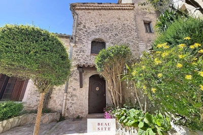 Maison &agrave; vendre &agrave; ST-JEANNET  - 5 pi&egrave;ces - 130 m&sup2; 