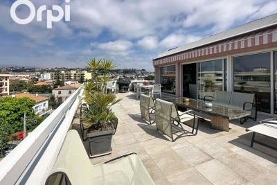 Appartement &agrave; vendre terrasse cagnes sur mer 